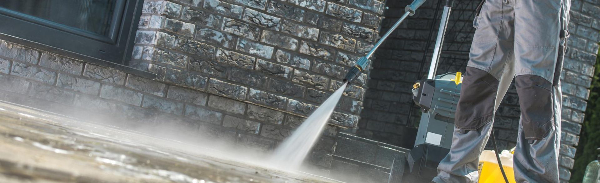 San Marcos house pressure washing